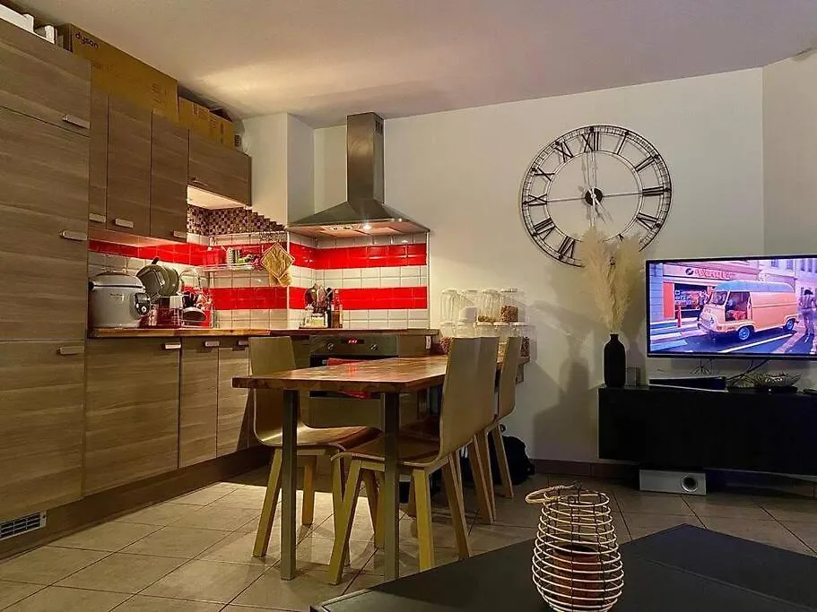 Joli T2 Dans Annecy Apartment